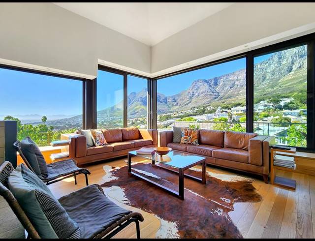 4 BEDROOM HOUSE FOR SALE IN HIGGOVALE